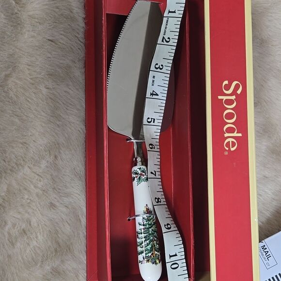 Spode Christmas Tree Cake Server - White and Silver - NEW - Picture 8 of 8